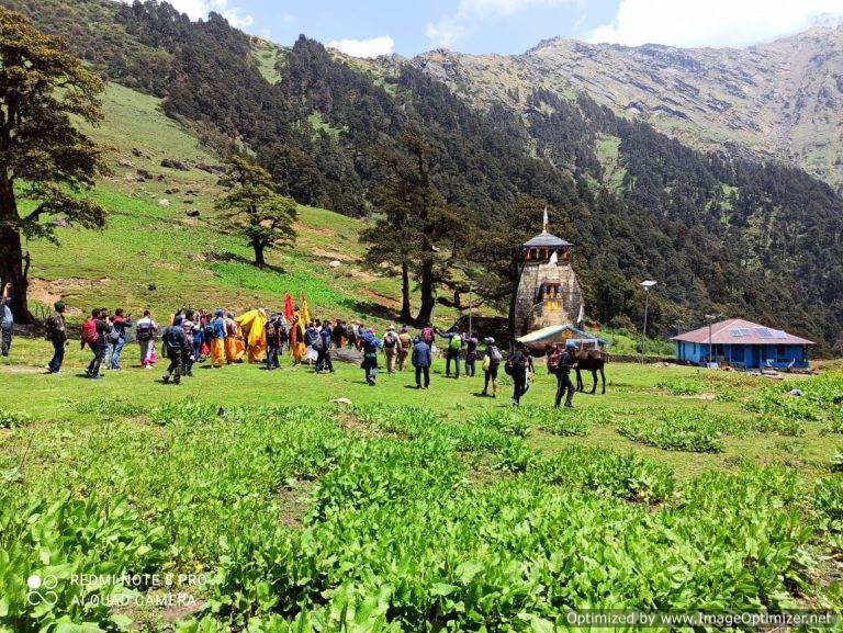 द्वितीय केदार भगवान मद्महेश्वर में पांच सालों में सबसे अधिक श्रद्धालुओं ने किए बाबा के दर्शन – लक्ष्मण नेगी ऊखीमठ