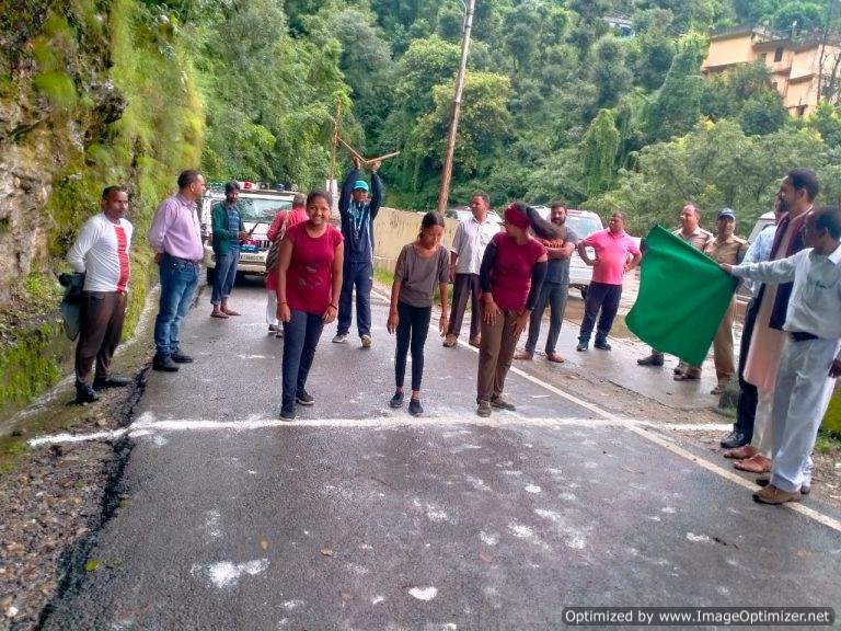 राष्ट्रीय खेल दिवस पर दौड़ में अंकुश व अनीशा रहे प्रथम – लक्ष्मण नेगी ऊखीमठ