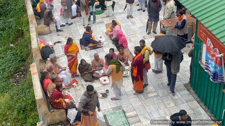 बदरीनाथ : श्राद्ध पक्ष शुरू, ब्रह्म कपाल में पिंडदान तर्पण करने आने वाले श्रद्धालुओं की आमद बढ़ी – संजय कुंवर