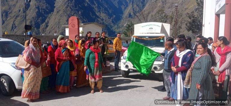 उर्गमघाटी : किसानों की आजीविका बढ़ाने के लिए कार्यशाला, जनमैत्री स्वैच्छिक संगठन ने शुरू की रूलर मार्केटिंग वैन