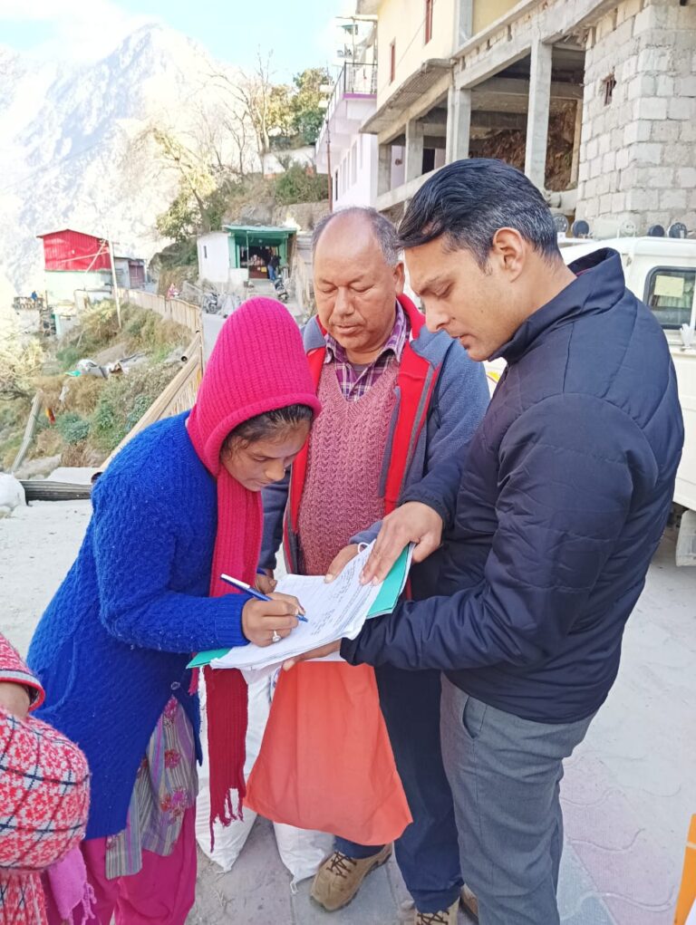 प्रशासन द्वारा युद्धस्तर पर किया जा रहा राहत बचाव कार्य – पहाड़ रफ्तार