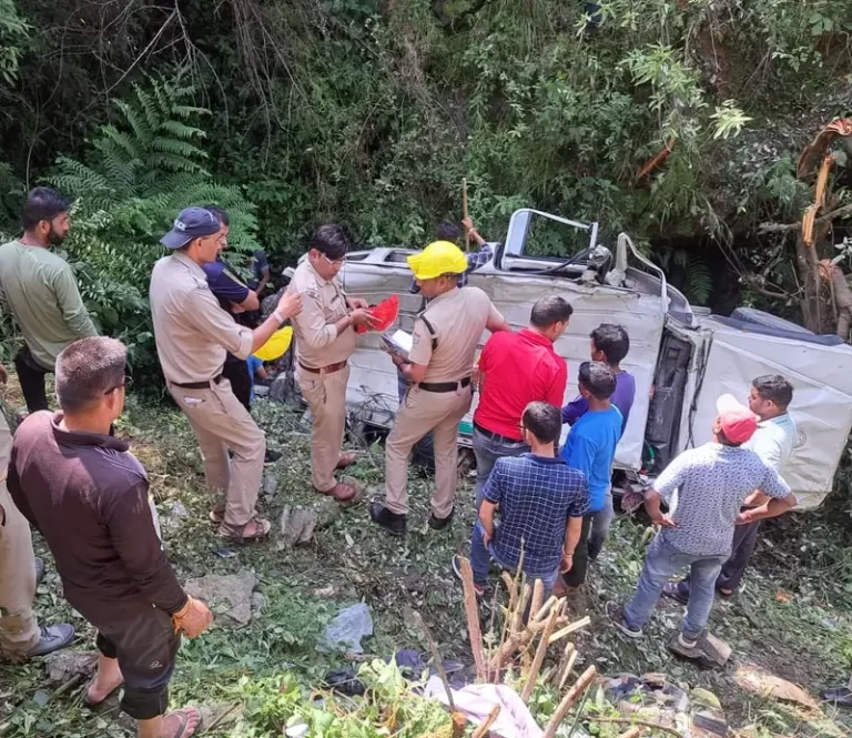 गैरसैंण : गैरसैंण मोटर मार्ग पर वाहन दुर्घटना में एक की मौत 