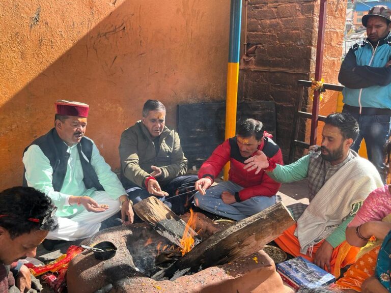 सीएम धामी के जन्मदिन पर बदरी – केदार में हुई पूजा-अर्चना