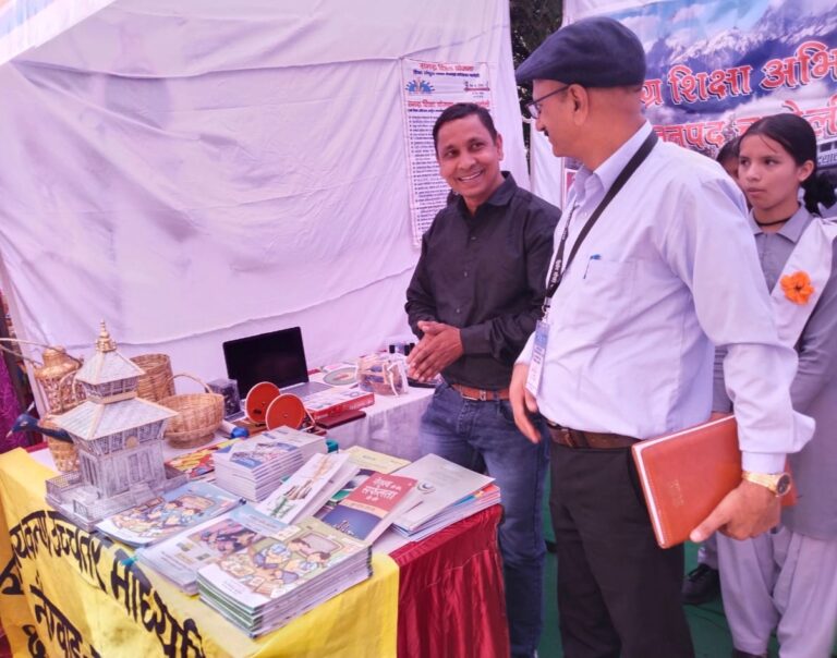 गोपेश्वर : बाल विज्ञान महोत्सव में रिंगाल के उत्पादों को मिल रही सराहना