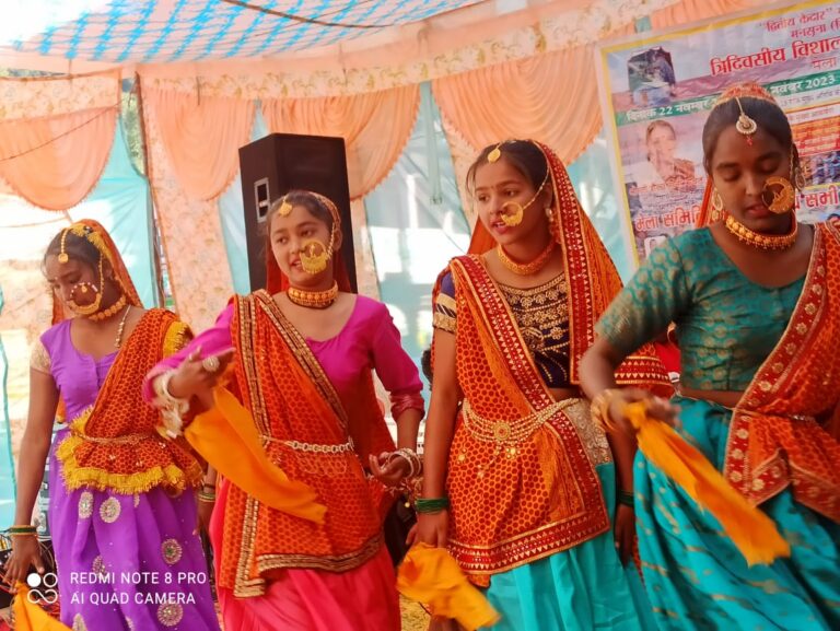 ऊखीमठ : मद्महेश्वर महोत्सव में महिला मंगल दलों एवं छात्रों ने दिया सांस्कृतिक कार्यक्रमों की शानदार प्रस्तुति