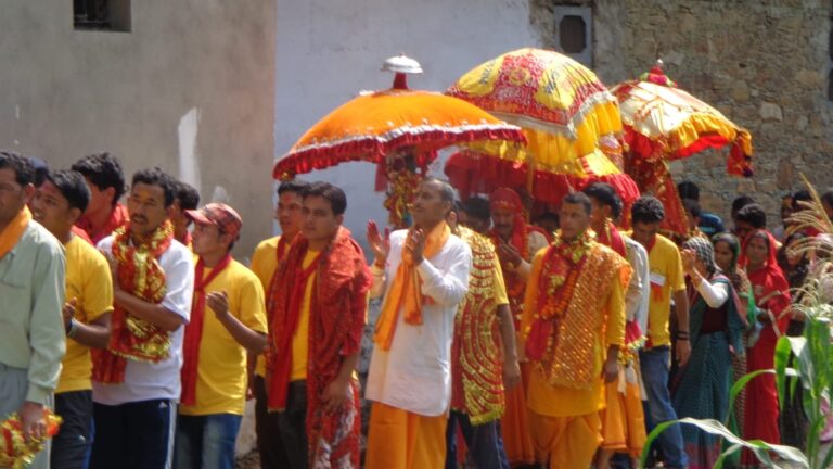 श्री नंदा राजजात संस्मरण गीतों से भाव-विभोर हो उठे योगाहार के सदस्य