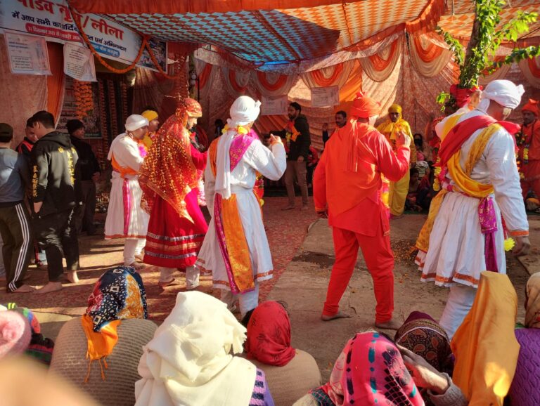 गौचर : करछुना गांव में पांडव नृत्य में भगवान श्रीकृष्ण जन्मोत्सव रहा आकर्षक, उमड़ी भीड़