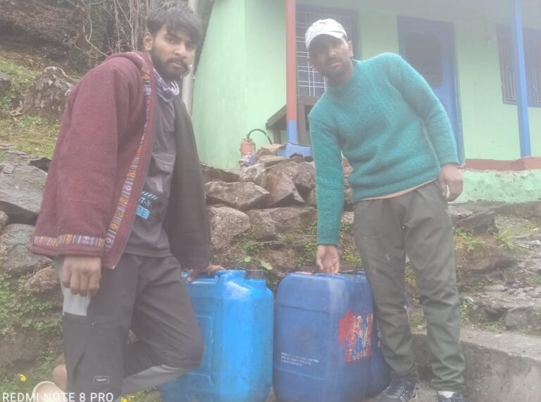 ऊखीमठ : तृतीय केदार तुंगनाथ यात्रा पडा़वों पर समस्याओं का अंबार, तीर्थयात्रियों को हो रही परेशानी!