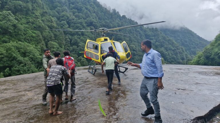 ऊखीमठ : चीरबासा हैलीपैड़ हैली सेवाओं के लिए हुआ तैयार