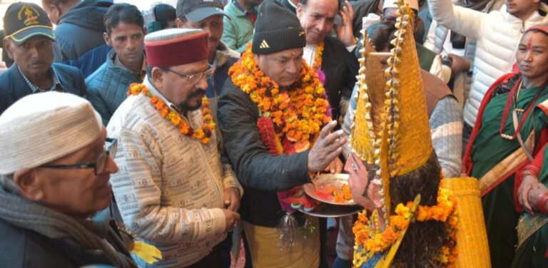 पीपलकोटी : बदरीनाथ विधायक लखपत बुटोला ने किया बंड विकास मेले का शुभारंभ, मेले को की चार लाख की घोषणा