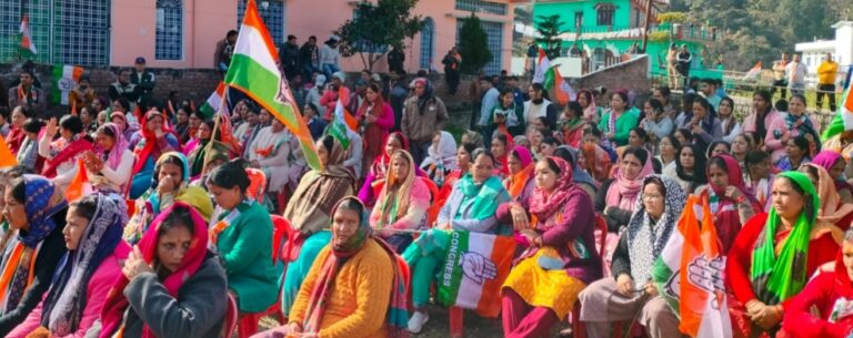 चमोली : कांग्रेस प्रत्याशी संदीप सिंह नेगी के समर्थन में हरक सिंह रावत ने की जनसभाएं