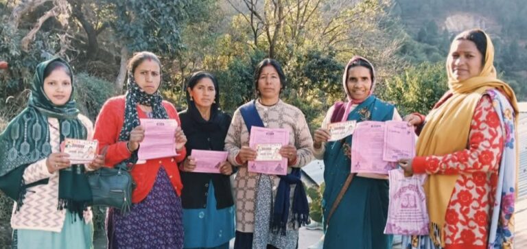 पीपलकोटी : कांग्रेस ने अपना प्रचार-प्रसार अभियान किया तेज, नगर के विकास के लिए मांगे वोट