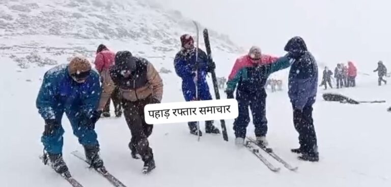 जोशीमठ : औली में बर्फबारी के बाद पर्यटकों ने स्कीइंग और चेयर लिफ्ट से किया प्रकृति का दीदार