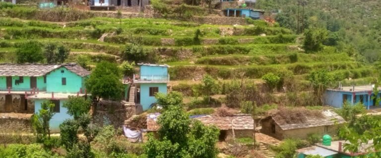 ऊखीमठ : मद्महेश्वर घाटी राऊलैक के विभिन्न राजस्व ग्राम शीघ्र यातायात से जुड़ेंगे, ग्रामीणों ने जताया आभार