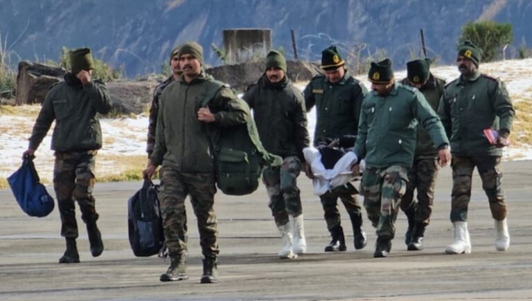 बड़ी खबर : माणा में सेना द्वारा 47 लोगों का हुआ रेस्क्यू