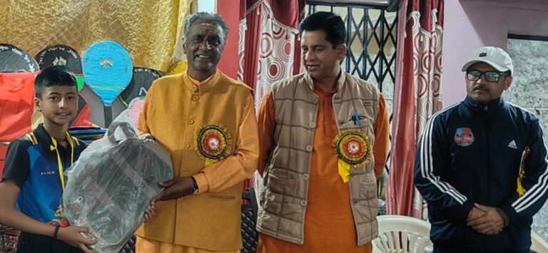 जोशीमठ : अंतरराष्ट्रीय खेल दिवस पर हुए टीटी प्रतियोगिता में दीया और शार्दुल नेगी ने  जीता गोल्ड मेडल