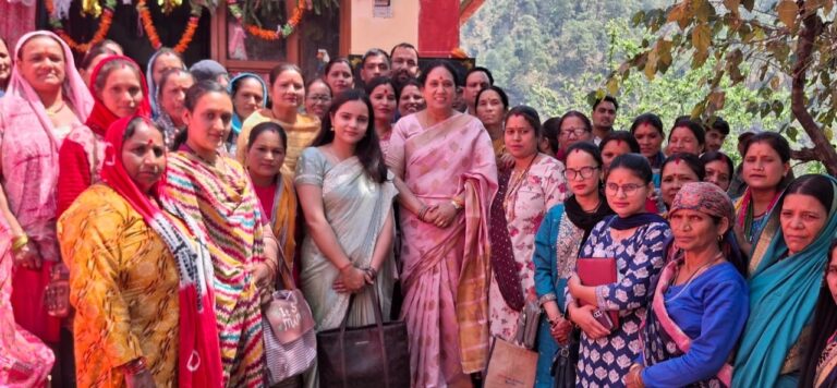 ऊखीमठ : ऊलन उत्पादक यूनिट संगठन भवन के निर्माण से स्थानीय उत्पादों को बढ़ावा मिलेगा : आशा नौटियाल