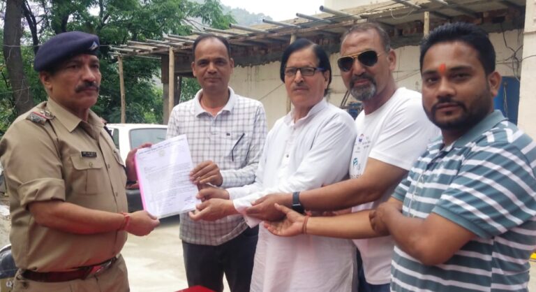 गौचर : चारधाम यात्रा के लिए पुलिस प्रशासन ने की तैयारियां, बेवजह जाम लगाने वाले वाहनों का अब होगा चालान