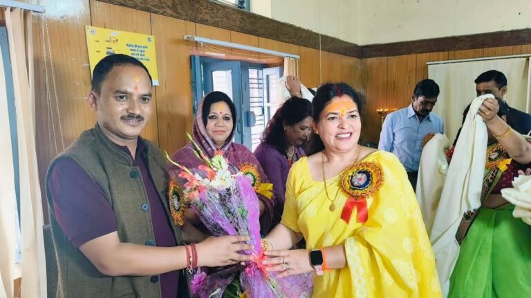 गोपेश्वर : कलम क्रांति साहित्यिक मंच ने 51 को मां सरस्वती सम्मान से किया सम्मानित