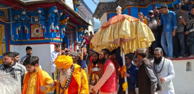 ऊखीमठ : द्वितीय केदार मद्महेश्वर के कपाट खोलने की प्रक्रिया शुरू, ग्रामीणों ने लगाया नया अनाज का भोग
