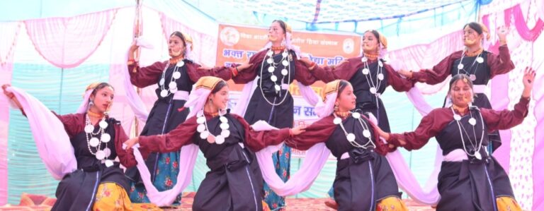 गौचर : सांस्कृतिक कार्यक्रमों के साथ धूमधाम से मनाया वार्षिकोत्सव