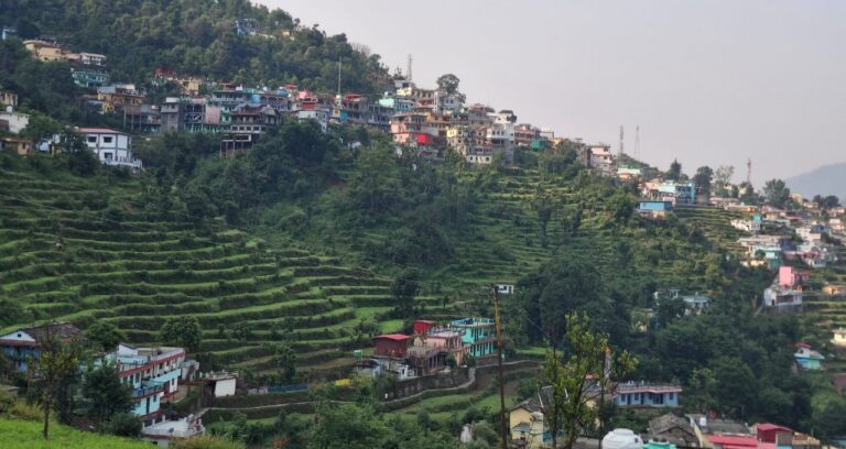 ऊखीमठ : अघोषित बिजली कटौती बनी जी का जंजाल, लोगों में आक्रोश