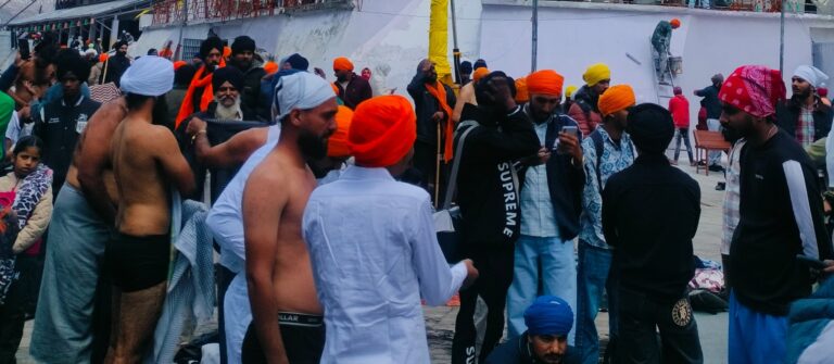 गोविंदघाट : हेमकुंड साहिब यात्रा ने पकड़ी रफ्तार, श्रद्धालुओं की संख्या 14 हजार पार