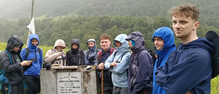 चमोली : फूलों की घाटी यूनेस्को धरोहर की 20वीं वर्षगांठ हर्षोल्लास से मनाया