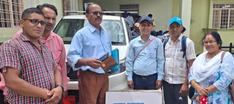 ऊखीमठ : प्रथम चरण के मतदान को पोलिंग पार्टियां पहुंची अपने गंतव्य तक