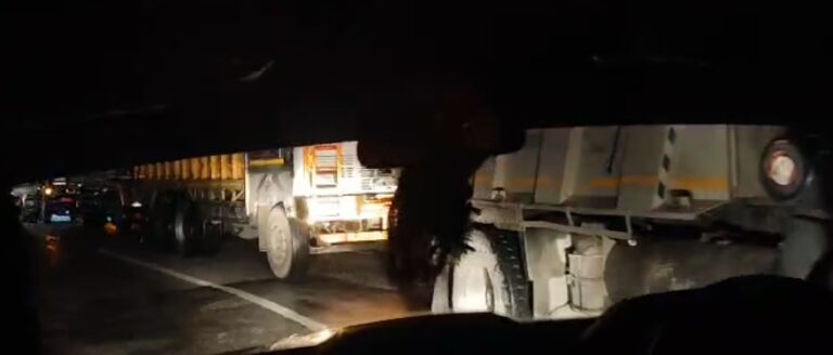 गौचर : भारी बारिश के चलते कमेडा में तीर्थयात्रियों की आवाजाही रोकी गई