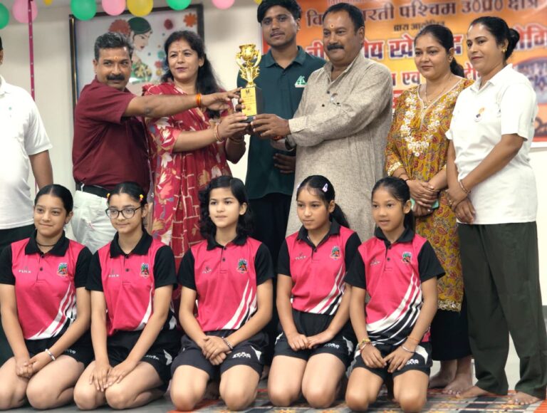 चमोली : विद्या मंदिर राइंका ज्योर्तिमठ के टीटी खिलाड़ियों ने राष्ट्रीय स्तर के लिए बनाई जगह