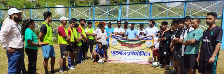 ज्योतिर्मठ : फुटबॉल और टीटी के खिलाड़ियों ने दिखाया दमखम