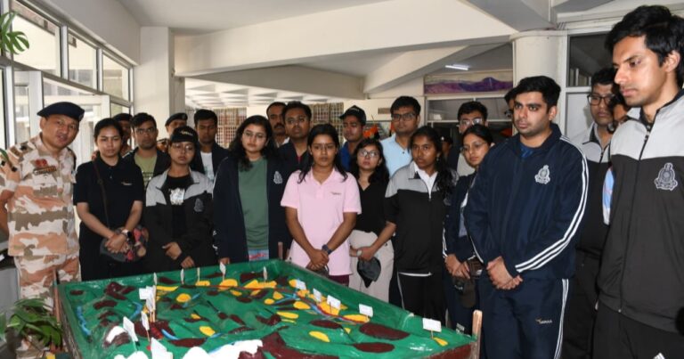 गौचर : प्रशिक्षु आईएएस अधिकारियों ने आईटीबीपी गौचर से जानी विभिन्न जानकारियां