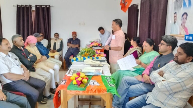 ऊखीमठ : आत्मनिर्भर भारत संकल्प अभियान मंडल कार्यशाला आयोजित