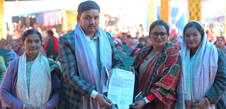 ज्योतिर्मठ : जिपां अध्यक्ष दौलत बिष्ट ने किया पैनखंडा महोत्सव में तीसरे दिन का शुभारंभ