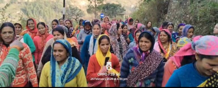 चमोली : सैकोट गांव में शराब पीने पिलाने पर पूर्ण प्रतिबंध, 50 हजार का जुर्माना