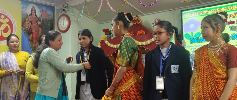 ज्योर्तिमठ : विद्या मंदिर में मंदिर में सलोनी ने 99 और आदर्श ने 91 प्रतिशत अंक के साथ किया टॉप