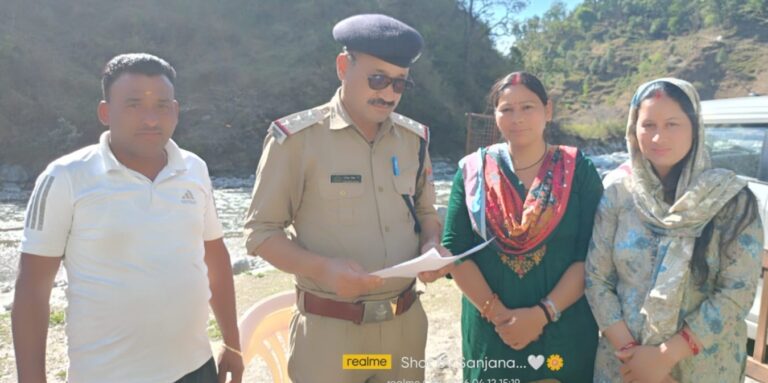 चमोली : शादी सीजन से पहले महिलाओं का सख्त फैसला, नशामुक्ति को लेकर पुलिस से मांगा सहयोग