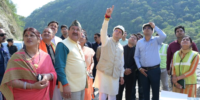 केदारनाथ यात्रा : सड़क से लेकर सुरक्षा तक सीएम ने परखी व्यवस्थाएं