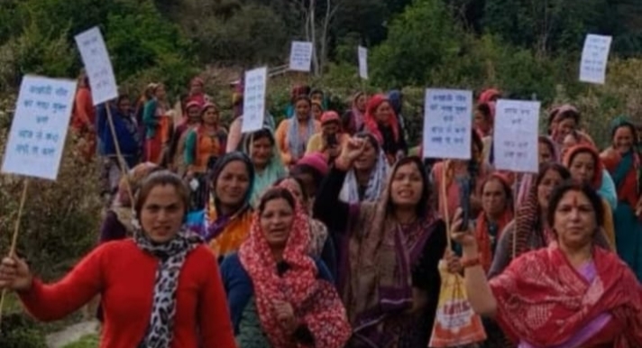 ऊखीमठ : अखोडी में सार्वजनिक आयोजनों में शराब परोसने पर रोक