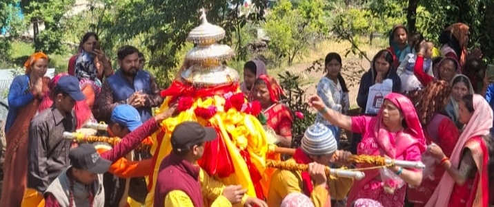 ऊखीमठ : तुंगनाथ की डोली कैलाश के लिए रवाना, 22 अप्रैल को खुलेंगे कपाट