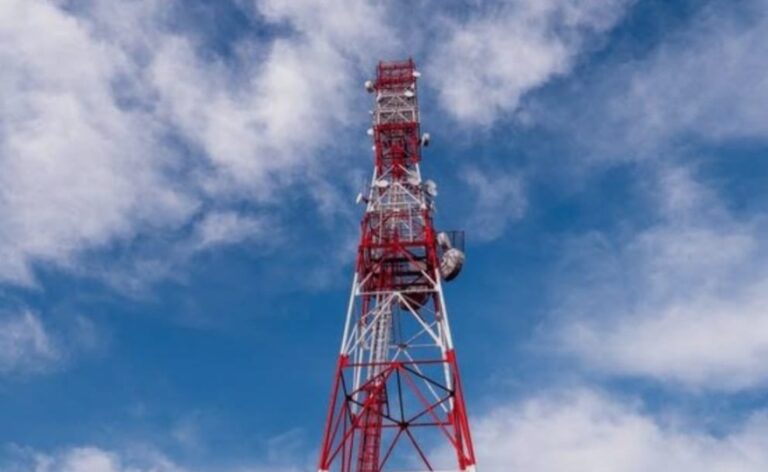 चमोली : सफेद हाथी बना बीएसएनएल टावर, नेटवर्क को तरसे ग्रामीण