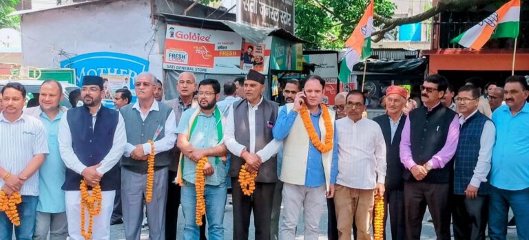 गौचर : कांग्रेस प्रभारी कुमारी शैलजा का गौचर में जोरदार स्वागत