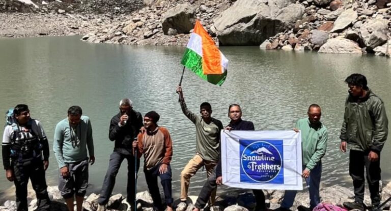 बदरीनाथ : सतोपंथ सरोवर ट्रैक पूरा कर सकुशल लौटा छह सदस्यीय दल