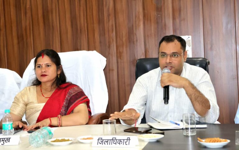 चमोली : बीडीसी प्रस्तावों की मॉनिटरिंग को बनेगा पोर्टल, लापरवाही पर बीडीओ व एडीओ पंचायत को नोटिस