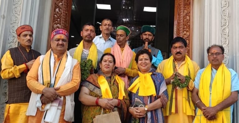 बदरीनाथ : पीएम मोदी के 4399 दिन पूरे होने पर बदरीनाथ, केदारनाथ और नरसिंह मंदिर में विशेष पूजा
