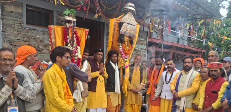 ऊखीमठ : कुमार लोक में 11 दिवसीय महायज्ञ पूर्णाहुति के साथ संपन्न, हजारों श्रद्धालुओं ने लिया धर्मलाभ