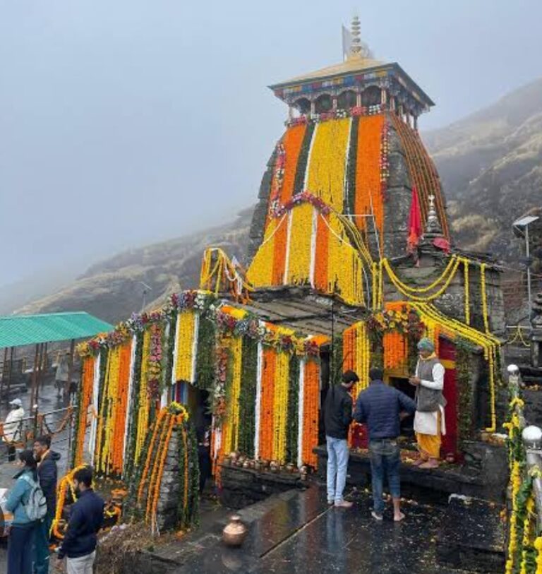 ऊखीमठ : तुंगनाथ धाम में श्रद्धालुओं का नया कीर्तिमान, 1.24 लाख से अधिक भक्तों ने किए दर्शन