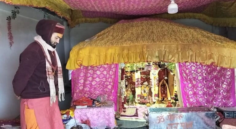 चमोली : 15,225 फीट पर आस्था का अद्भुत धाम, श्री लोकपाल लक्ष्मण मंदिर में उमड़ रहा श्रद्धालुओं का सैलाब