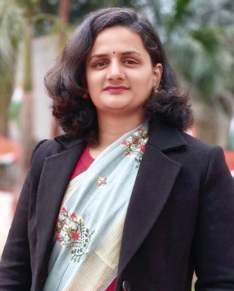 चमोली : मांगल गीतों की गूंज को मिला सम्मान: तीलू रौतेली राज्य स्त्री शक्ति पुरस्कार से सम्मानित होंगी ‘मांगल गर्ल’ नंदा सती